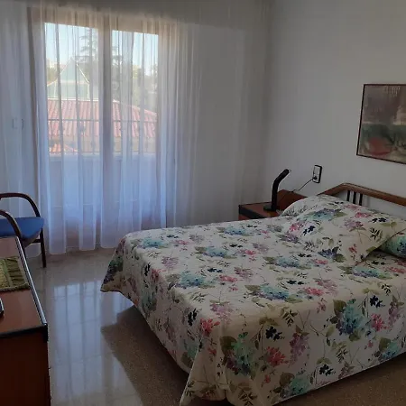 Anton Alvarez Apartment *